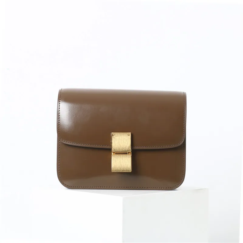 

Luxury brand designer bags Leather Tofu Bag 2024 New Retro Small Square Bag Popular Popular Shoulder Messenger Bag for Women