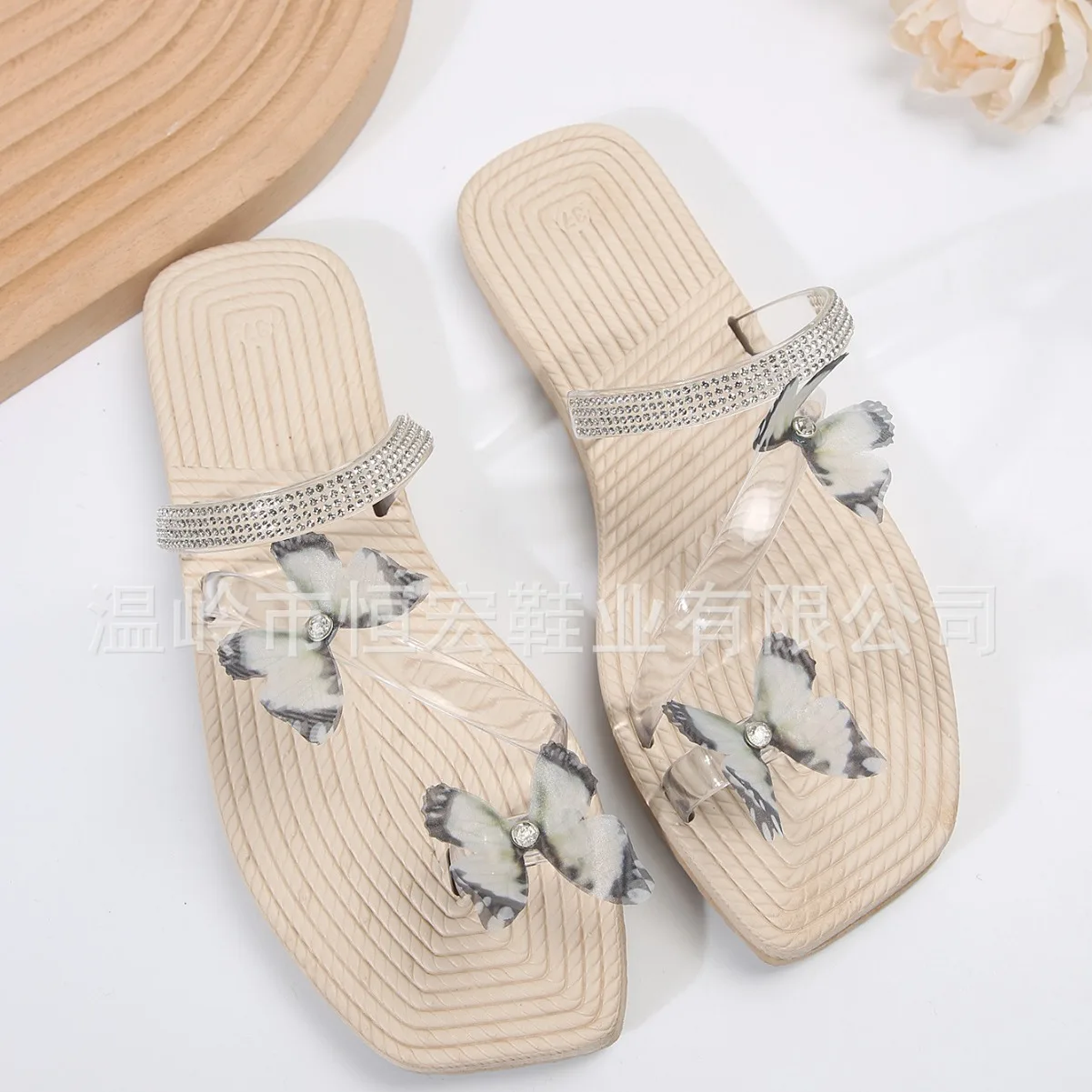 

2025 Women's Summer Sandals - Butterfly Design Elegant Slide Sandals with Soft Sole for Beach & Casual Wear