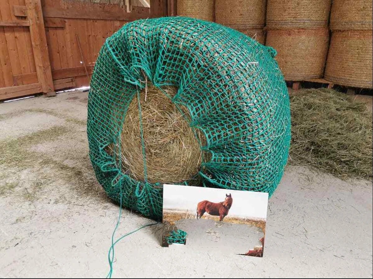 Knotless Nylon Slow Feed Hay Net Windproof Breathable Farm Horse Feeder