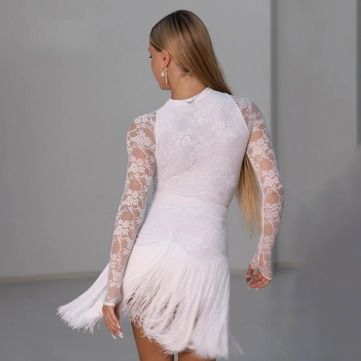 Vennystyle robe de danse latine pour femmes haut en dentelle avec jupe à franges ensemble de pratique élégant tenue d'entraînement de qualité d'examen