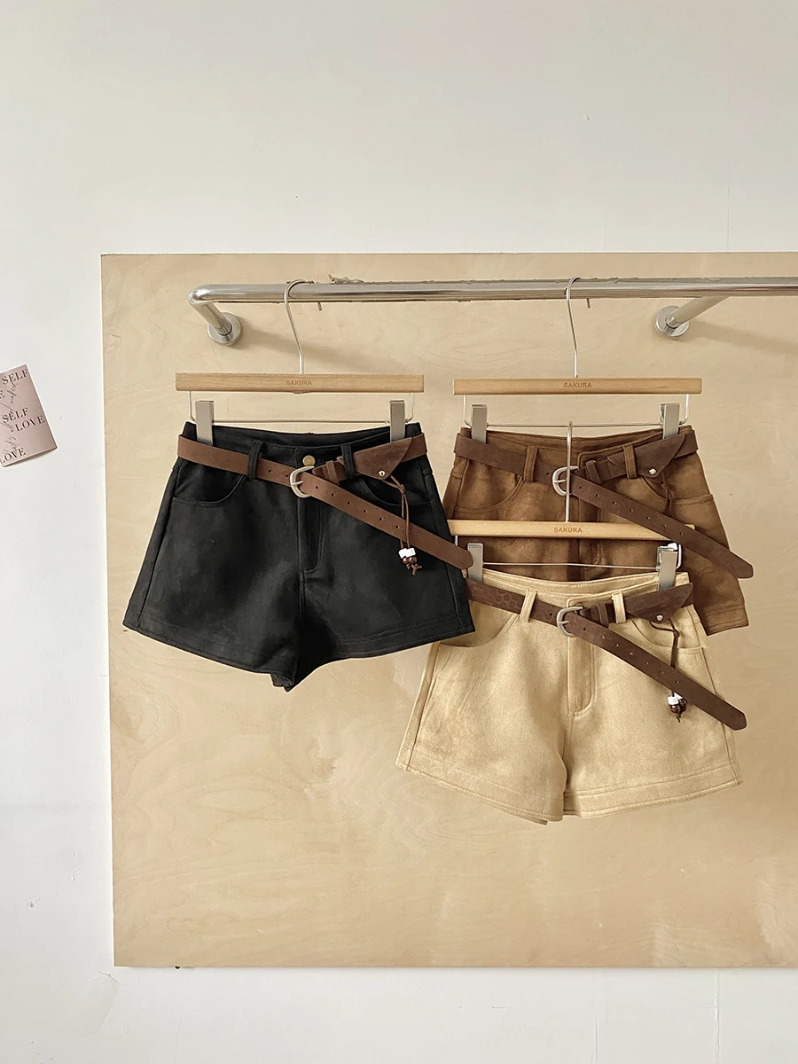 2025 Autumn New Style Korean Retro  Color Fashionable All-Match Suede Casual Shorts Women's Trendy Slimming Hot Pants