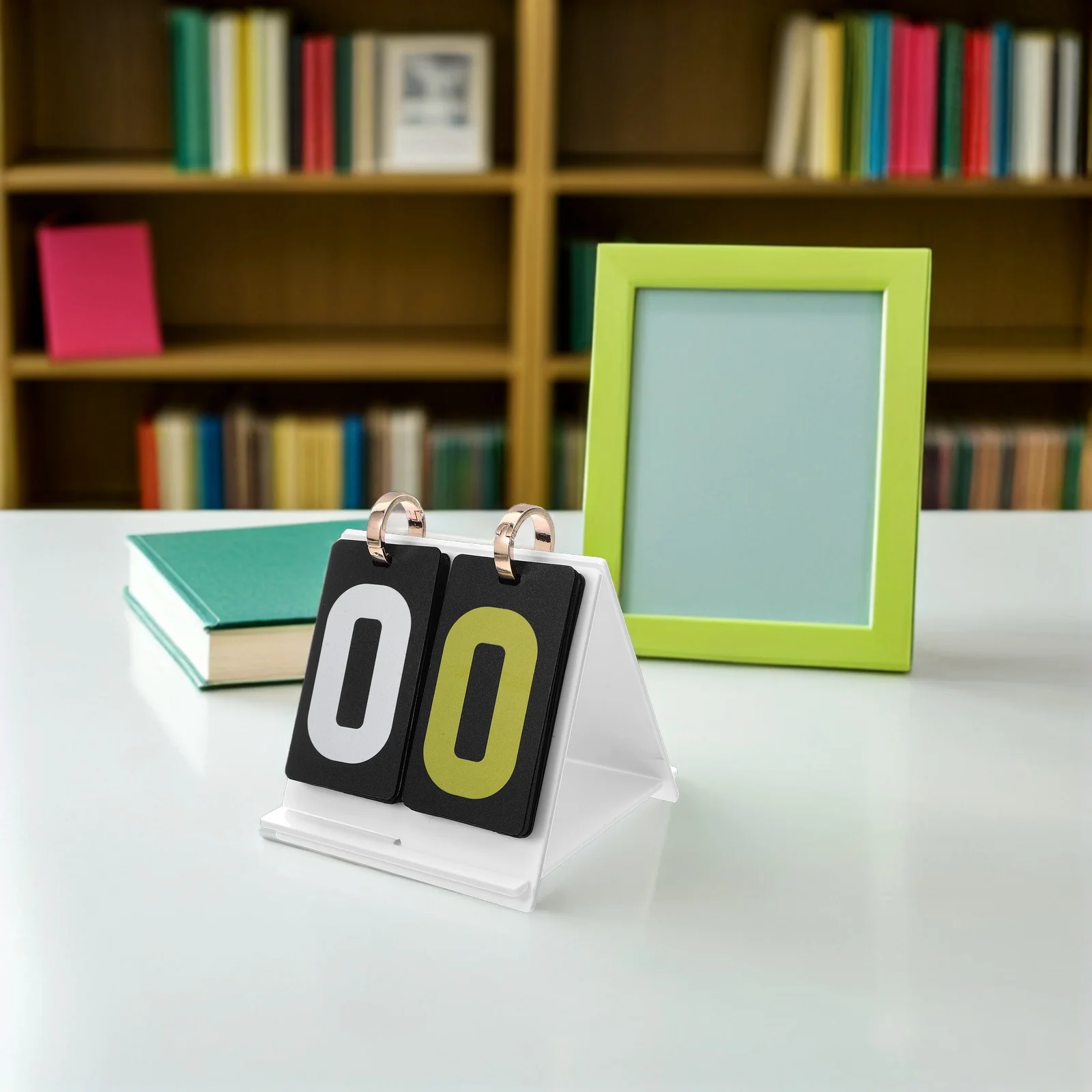 

Flip Scoreboard Portable Manual Score Keeper Tool 2- Large Number Flip Display Card Game Competition Sports Scoreboard
