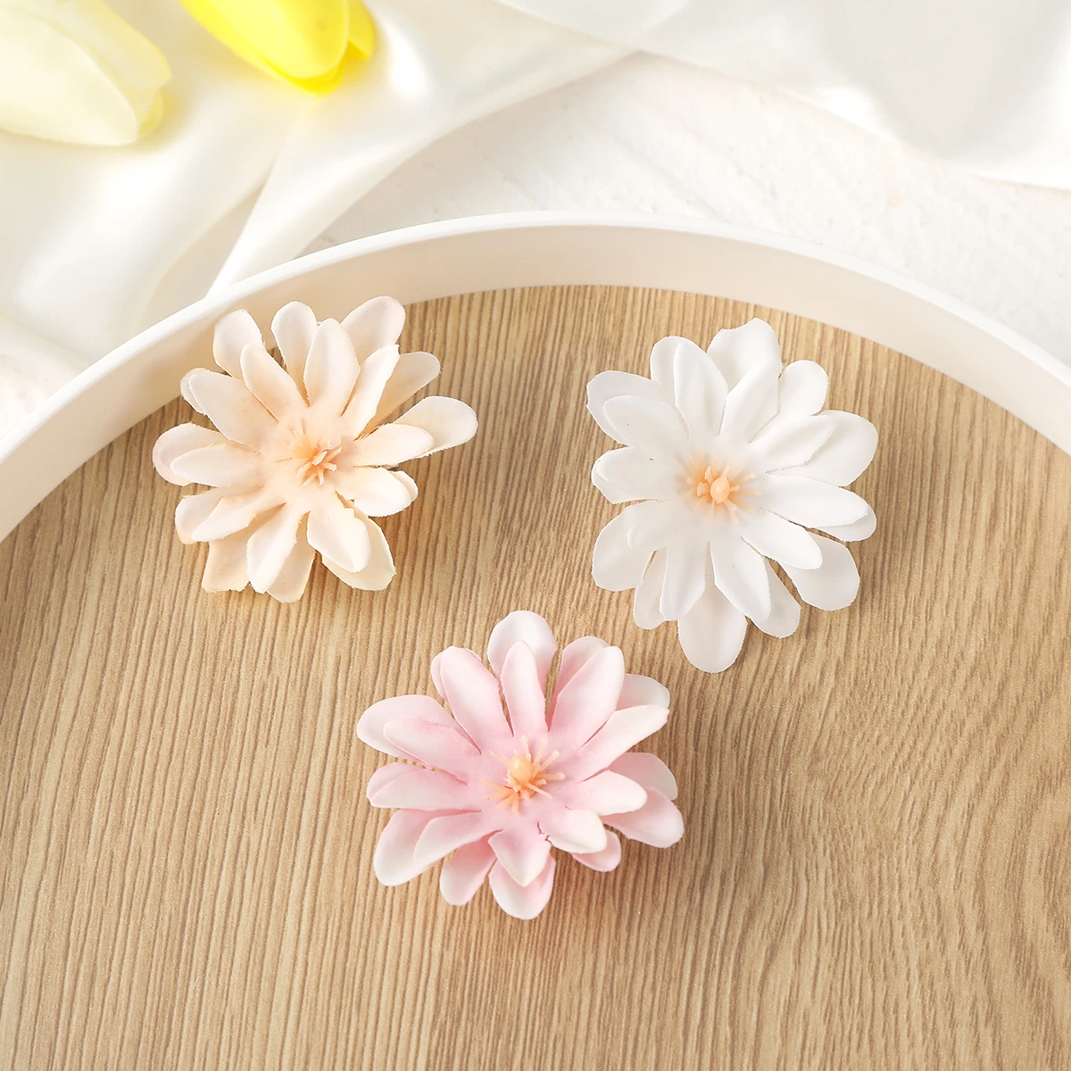 5 Pcs Ins Daisy Flower Hair Clips Girl Pearl Hairpins for Kids Barette Princess Hairpin Children Hair Accessories