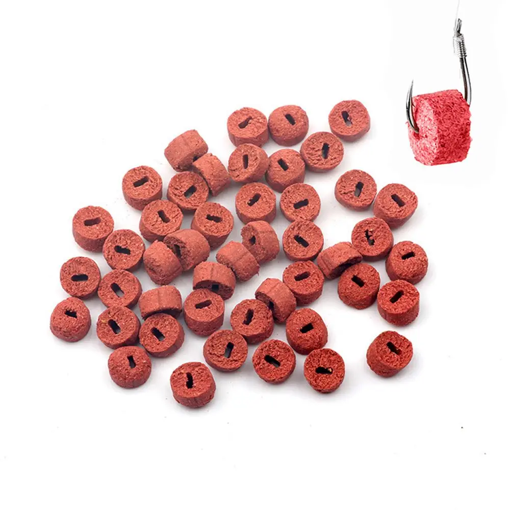 100PCS Red Carp Fishing Hollow Bait Grass Carp Baits Fishing Baits Lure Formula Insect Particle Boilie Pellets Hook Up Lures