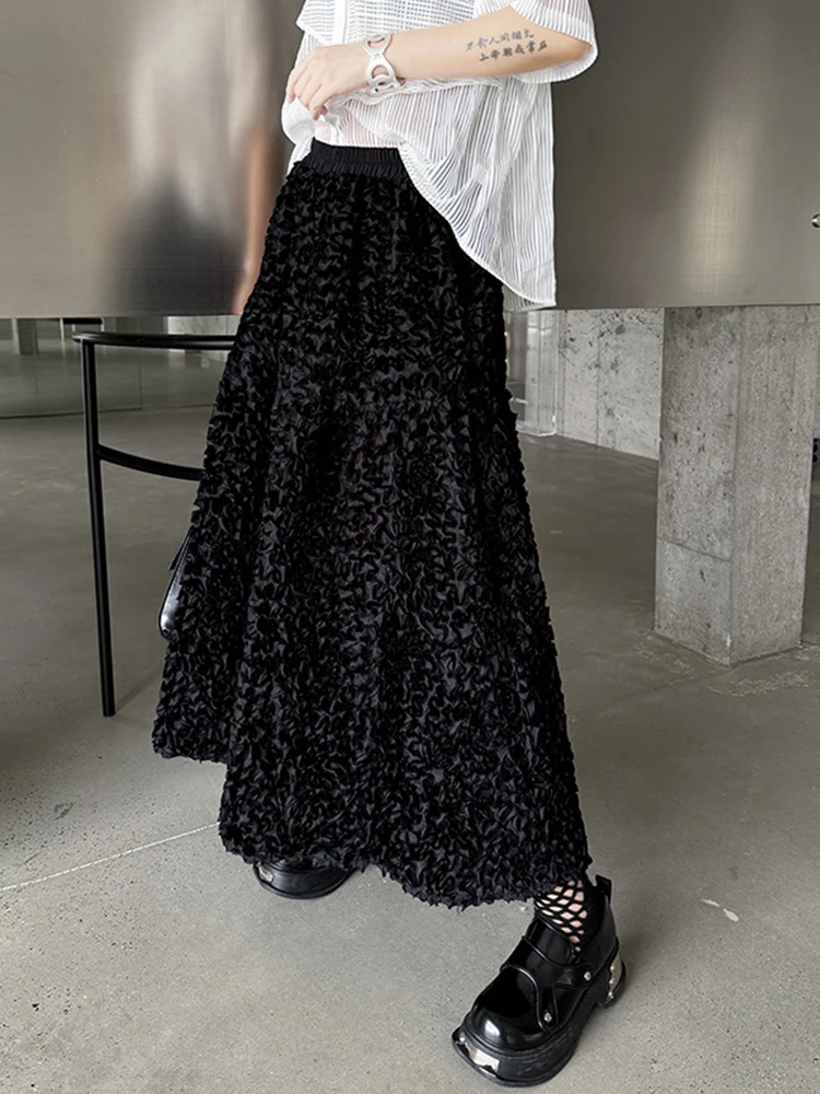 [EAM] High Elastic Waist Black Three-dimensional Midi A-line Half-body Skirt Women Fashion Tide New Spring Autumn 2025 1DH6459