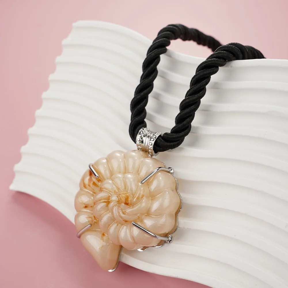 

European And American Design Necklace New Beautiful Beach Style Personality Exaggerated Black Rope Collarbone Chain