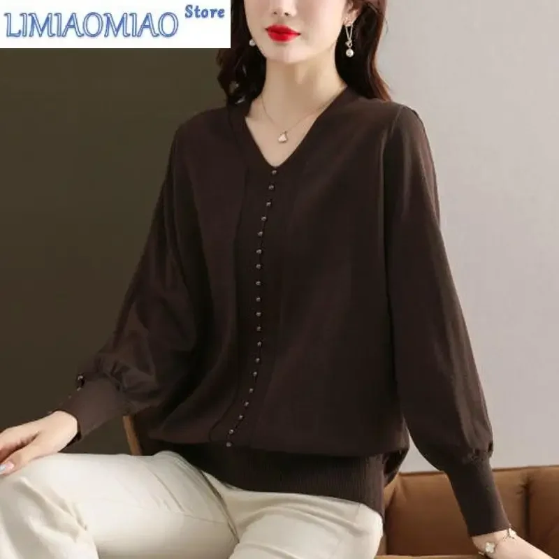 

New Spring and Autumn Fashion Foreign Style Nail Beads V-Neck Ice Silk Bubble Sleeves Versatile Loose Size Fat Mm Knitted Top