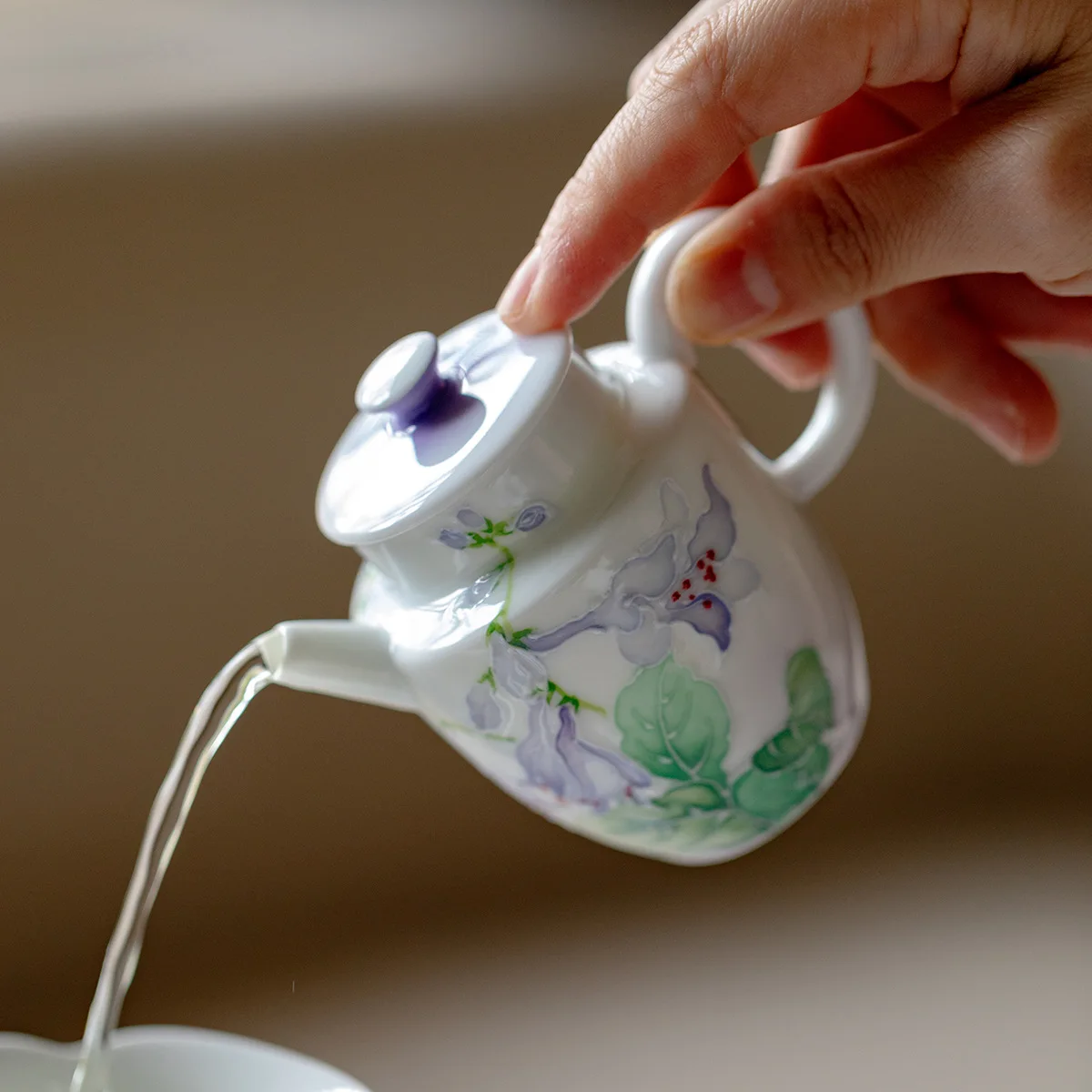 Ino Kiyomatsu Arita-Yaki Pastel Hand-Painted Morning Glory Small Teapot Ceramic With Filter Ball And Infusion Control Kung Fu