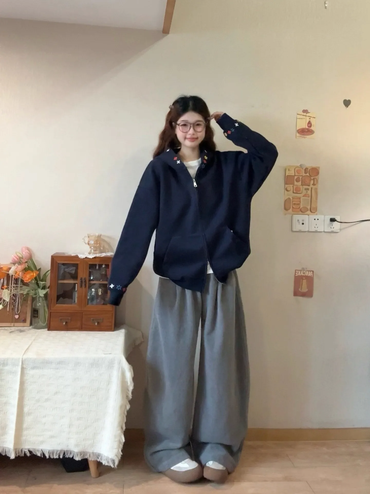 

Loose Women's Hoodie Jaet Zipper Long Sve Autumn New Sle Comfortable Lazy Sle Sweatirt Coat Kangaroo ket Design