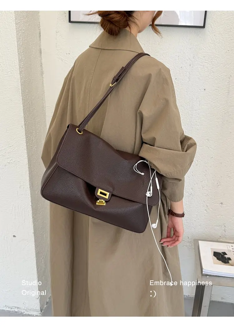 Bolso tipo cubo para mujer, diseño vertical de un solo asa, tapa abatible ancha, diseño sencillo y elegante, adecuado para adultos de 20 a 60 años.