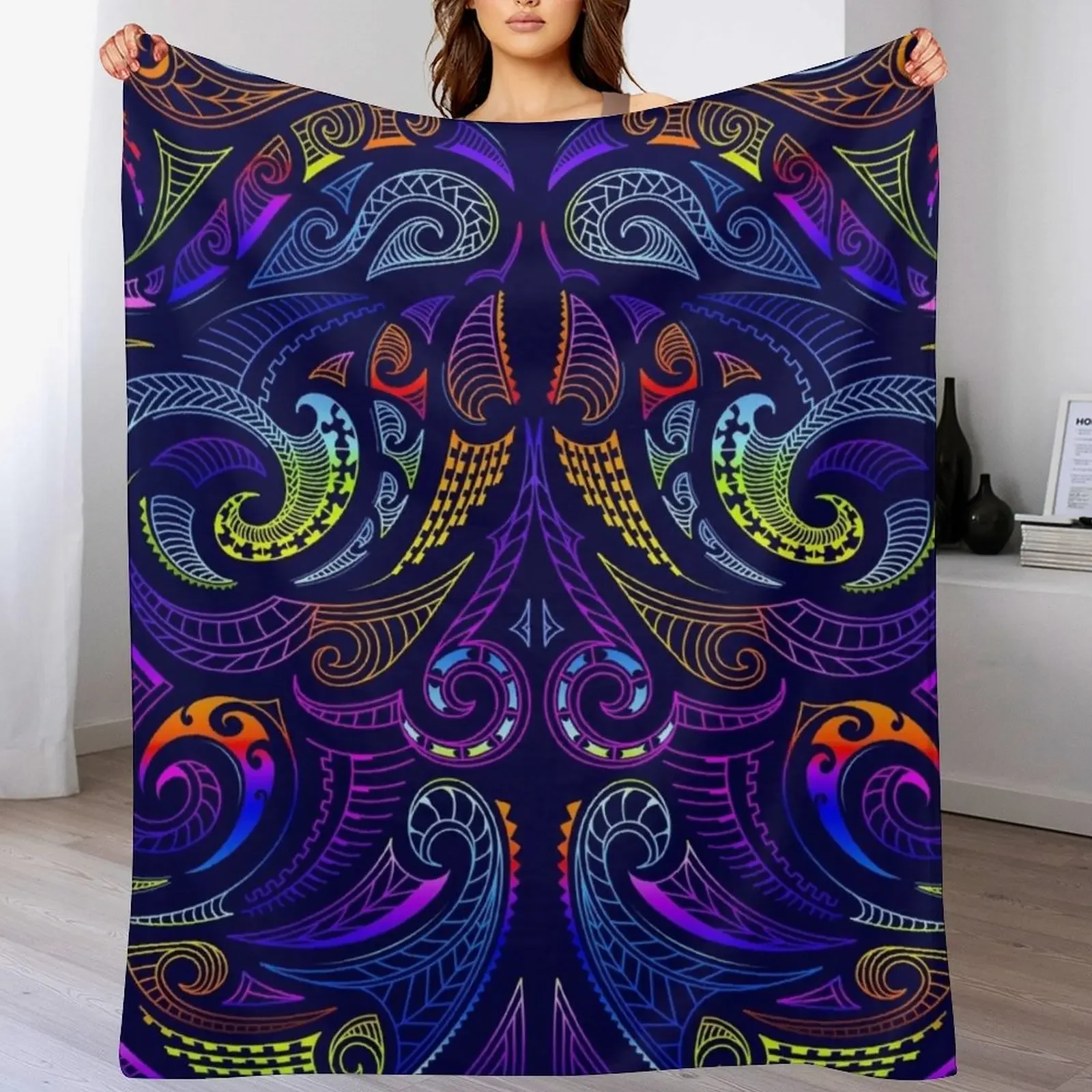 

Minimal Maori on Purple New Zeeland Throw Blanket Lightweight Warm Blanket for Indoor Outdoor Use