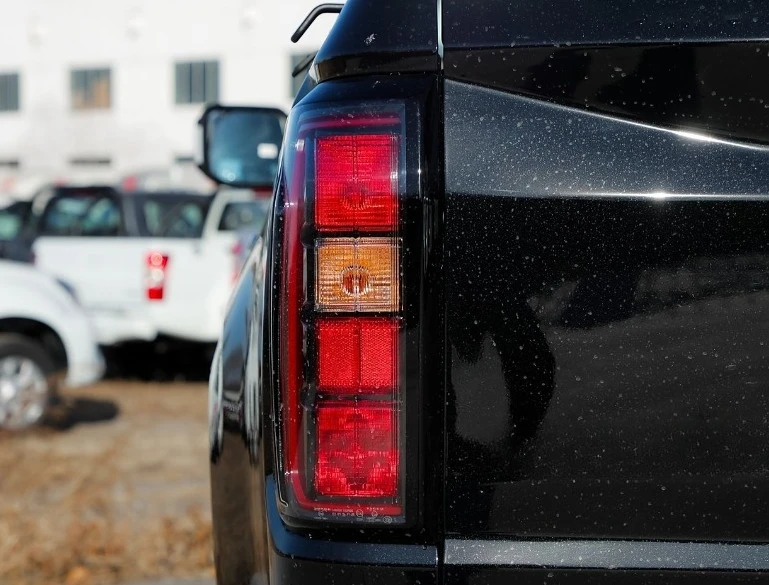 1 قطعة الهالوجين الخلفي الذيل ضوء ل Grand Avenue JMC تعالى 2024 شاحنة بيك اب عكس بدوره مصباح إشارة اليسار أو اليمين