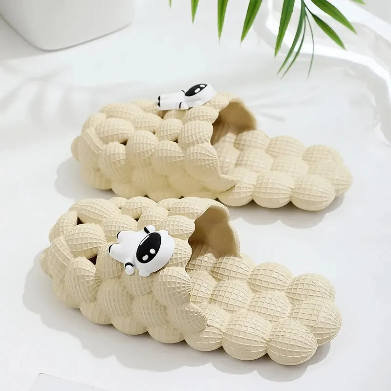 2024 New Women Bubble Slippers Cute Astronaut Buckle Slides Massage Thick Soles Non-slip Slippers Plus Size Women\'s Shoes