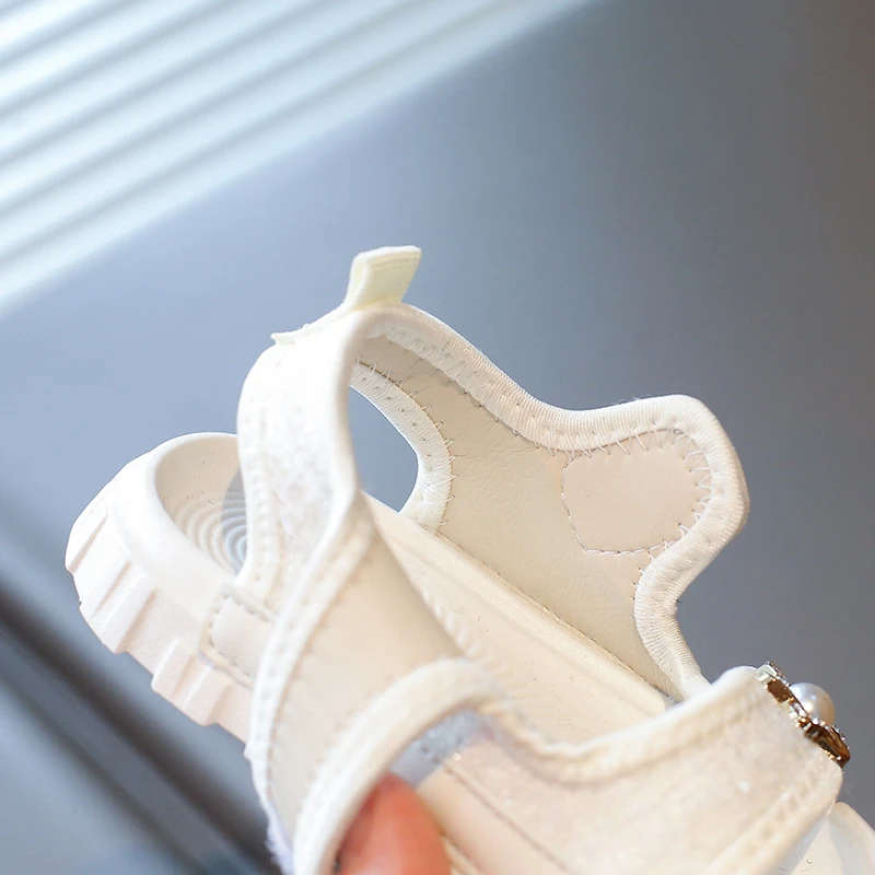 2025 Summer New Children Sandals Girls Elegant Princess Style Sandals Baby Anti-kick Foot Protection Sandals