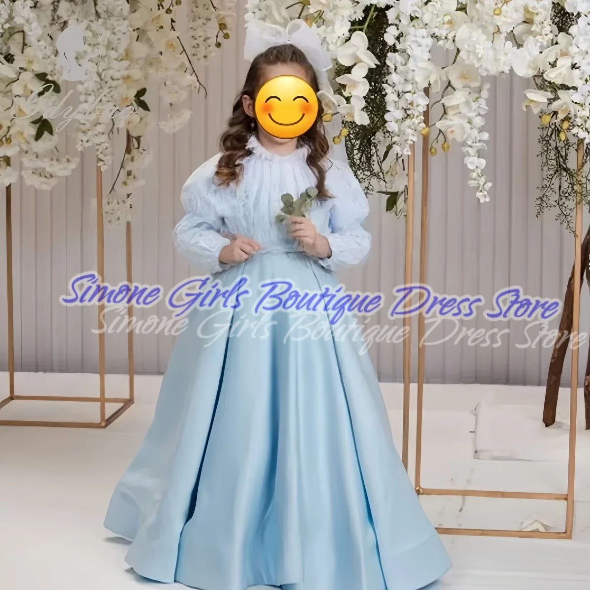 فستان كلاسيكي بسيط مزين بالدانتيل على شكل حرف A فستان فتاة الزهور طويل بطول الأرض أنيق نصف كم فستان التواصل الأول حسب الطلب