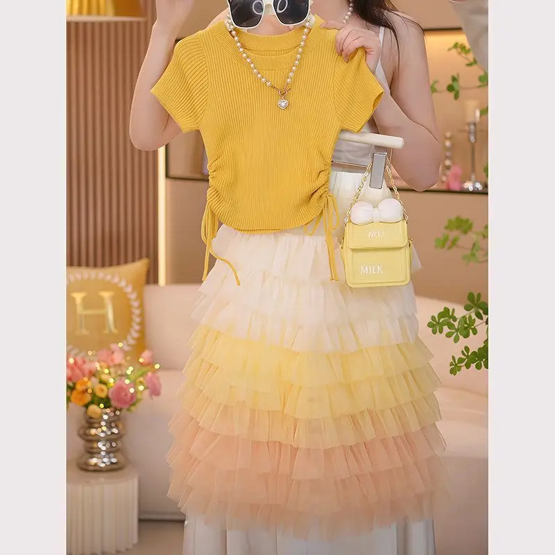 Girl Drawstring Short Sleeved T-shirt Gradient Cake Long Skirt Set Summer 2026 New Dopamine T-shirt Vacation Skirt Two Piece Set