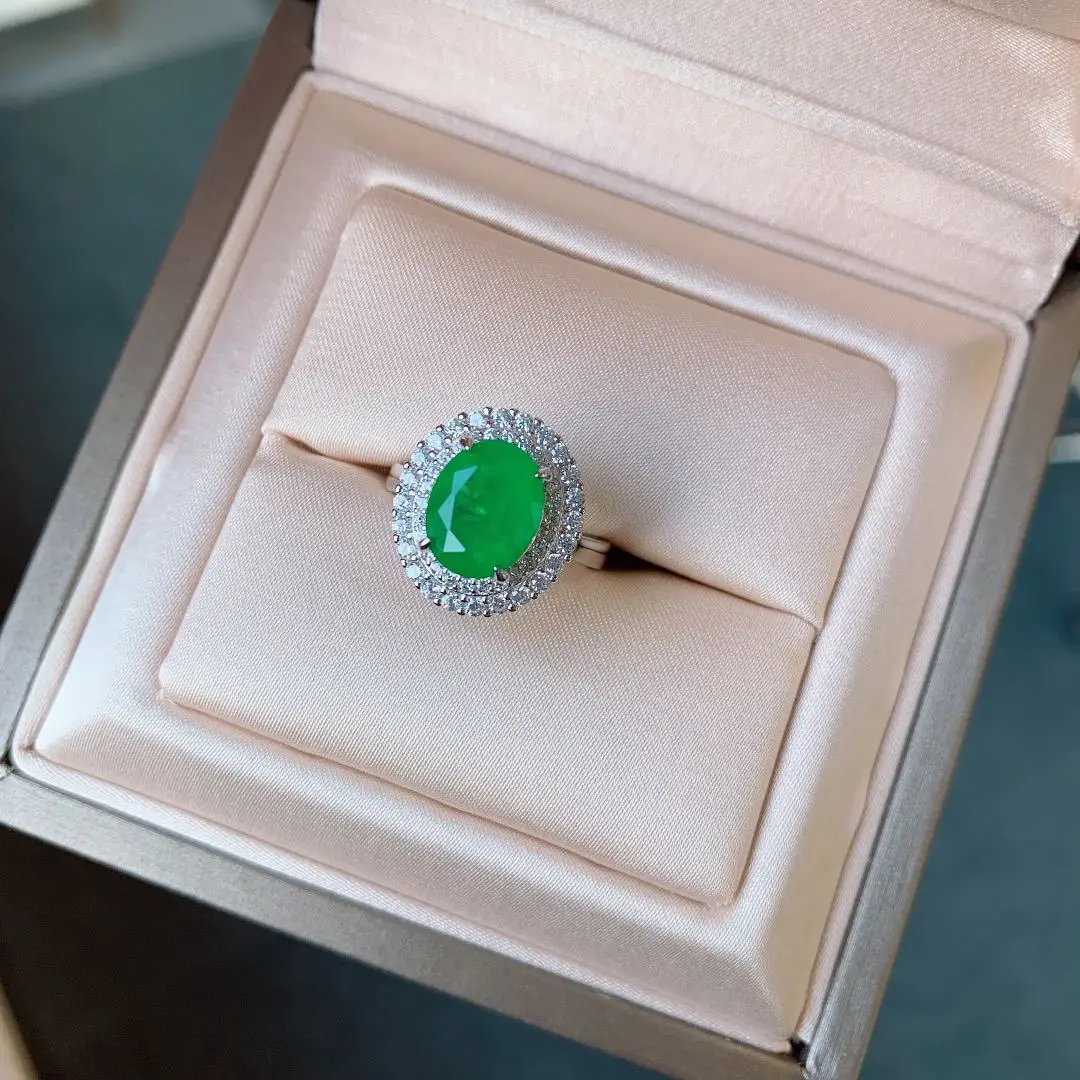 New fashion trend S925 silver inlaid 5A zircon jewelry set classic emerald denier ring earring pendant three-piece set