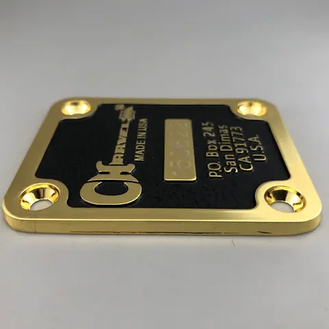 골드 샤벨 일렉트릭 기타 넥 플레이트 무작위 일련 번호