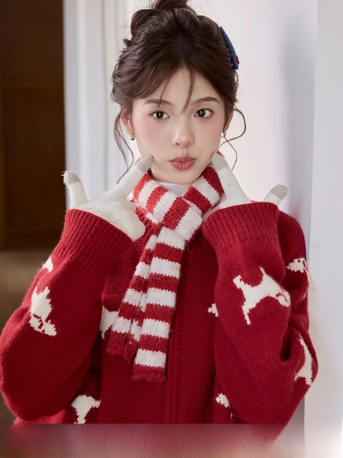 

Красный вязаный кардиган с двойной молнией и круглым вырезом, женский, свободный, с длинными рукавами, зимняя верхняя одежда, удобный, в стиле кэжуал