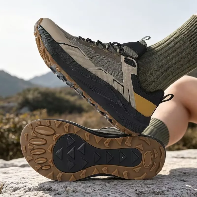 

New Trend Mesh Anti Slip Men's Outdoor Off-road Running Shoes Wear Resistant Thick Soled Men's Sports Shoes
