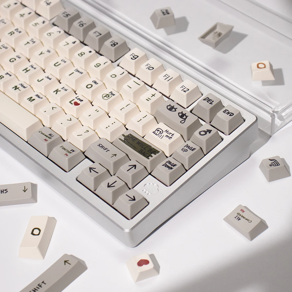 Retro Love Story  Keycap 143-Key 61/64/75 Mechanical Keyboard Pbt Sublimation Cherry Hand-Painted Style Khaki Gray Keycaps