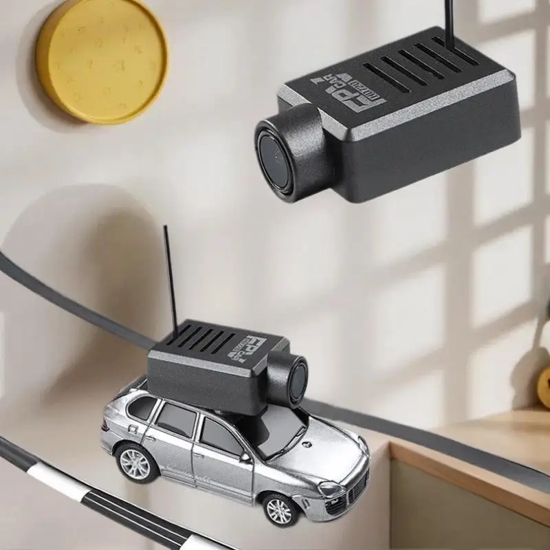 

Получить полного гоночного Experience с радиоуправляемым автомобилем 4WD Mini FPV масштаба 1:64, HD-камерой и управлением через приложение