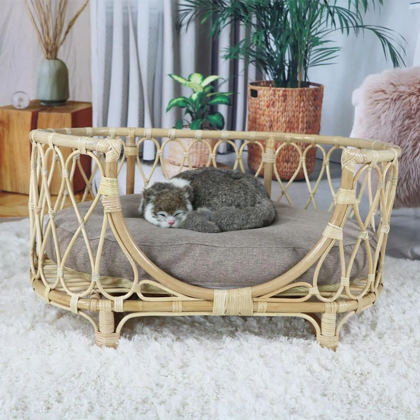 

Rattan Cat Bed for Indoor Cats Small Dog House for Hamster Pomeranian Rabbits
