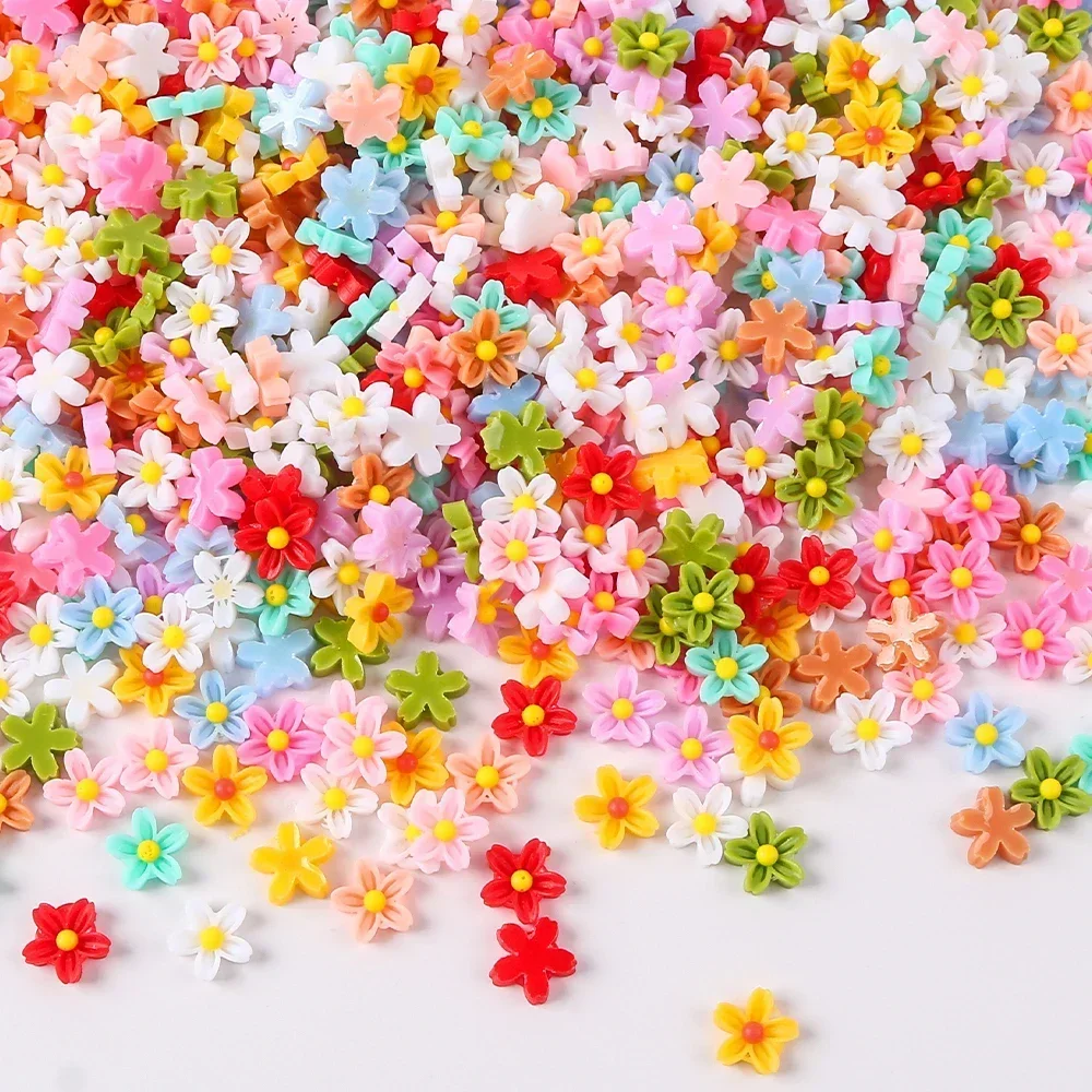 100Pcs 8mm Mini Flower Nail Art Resin Rhinestones Five-Petal Floral Nail Art Charms Flower Shaped Manicure Supplies