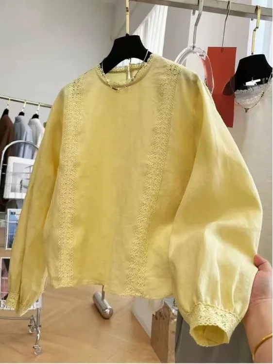 

Уникальная льняная рубашка с кружевными вставками: красивая, омолаживающая, модная, для весеннего сезона, женская, свободного кроя, с длинным рукавом, из смесового хлопка