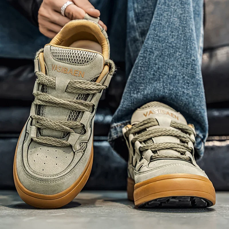 

Autumn Men's New Casual Flat-Sole Sneakers Retro Minimalist Versatile Casual Sports Shoes Non-Slip and Wear-Resistant