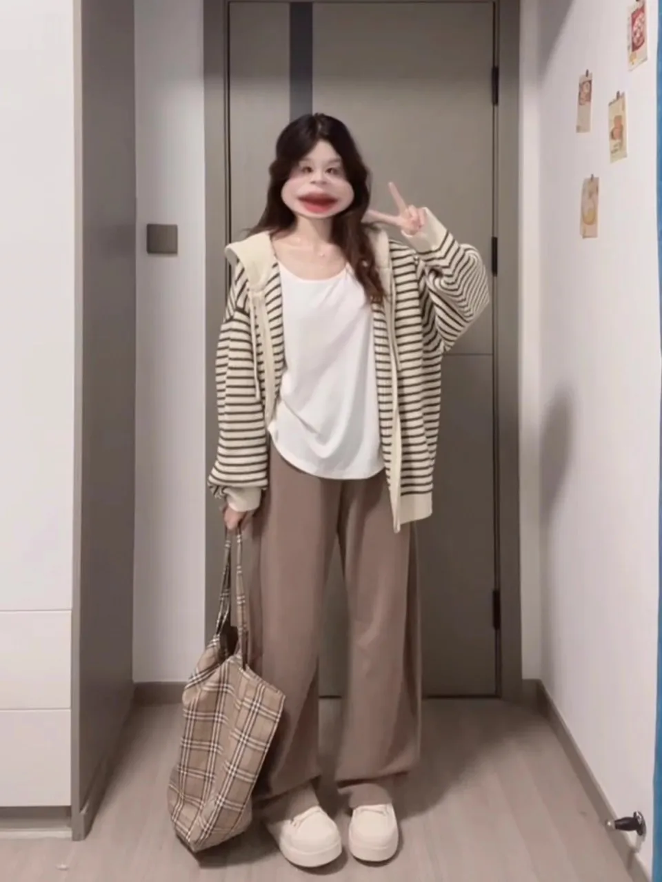 سترة نسائية كاجوال طويلة بغطاء للرأس مخططة ومفتوحة بسحاب Jaet فضفاضة على شكل كرة كورية #5