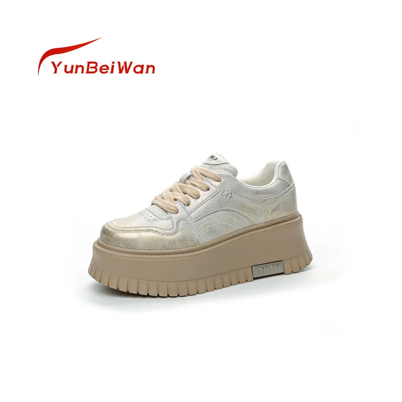 Network red little white shoes women 2024 new autumn thick sole increase all matching Korean thin casual sports single shoes