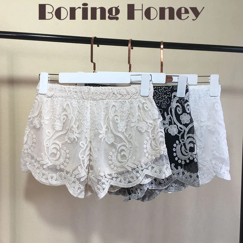 

Boring Honey Lace Leggings All-Match Breathable Safety Pants Hook Flower Hollow Three-Point Shorts Korean Embroidery Pants Women