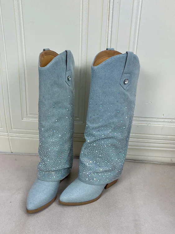 

Модные ботинки с острым носком, однотонные, с бриллиантовой отделкой, на массивном высоком каблуке, для повседневной носки, с высоким голенищем, на молнии, из бархатного материала.