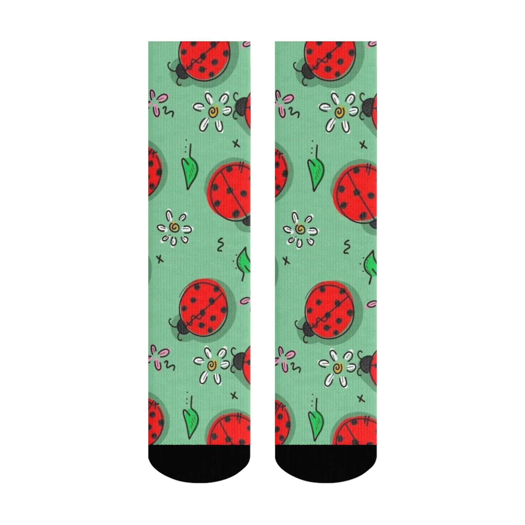 Kaus kaki pria modis dengan latar belakang hijau Ladybug kaus kaki lucu perlengkapan retro gaya logam kaus kaki hip hop jalanan pesta gila anti-selip hangat