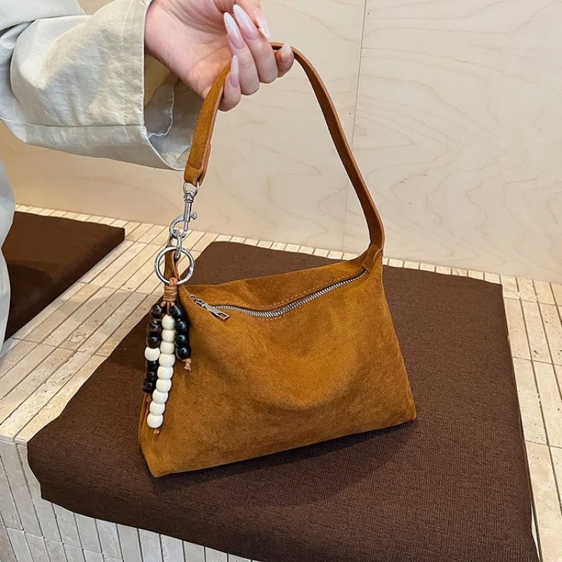 

Elegant Women's Handbag Made Of Premium Leather Boasting Paris Style And High-End Long-Lasting Commuter Design ​