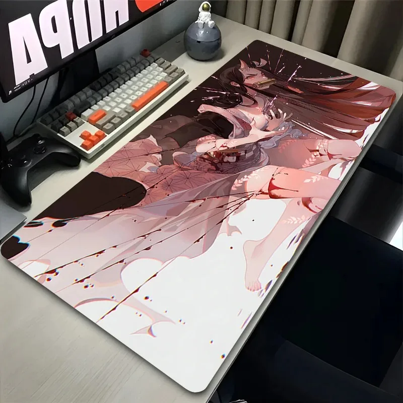 Kawaii الوردي عيون ماوس الوسادة كمبيوتر محمول اليابان أنيمي الألعاب لوحة المفاتيح البساط الكمبيوتر شيطان القاتل Nezuko كامادو ماوس الكمبيوتر لطيف ساكورا حصيرة مكتبية