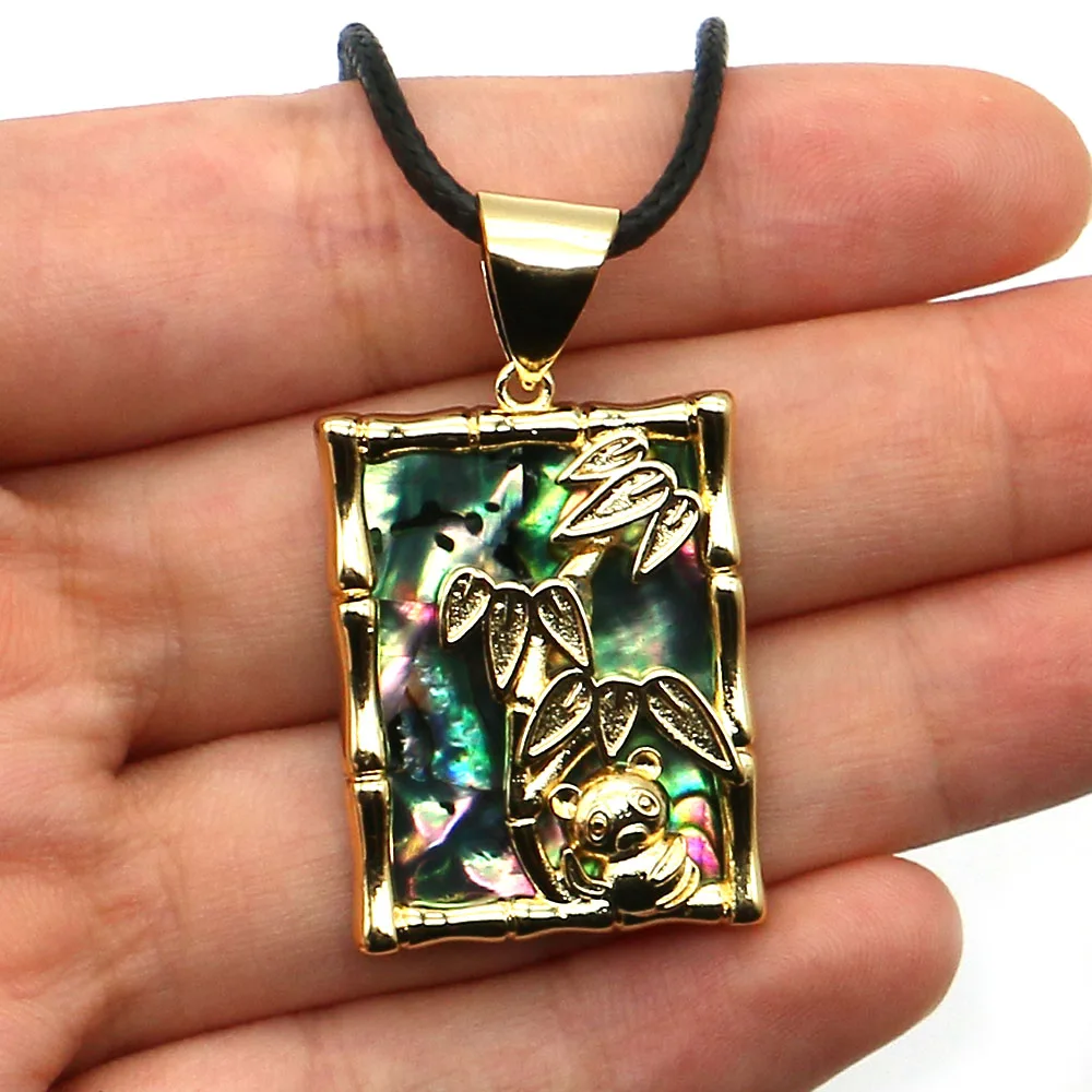 

Natural Abalone Shell Rectangle Pendant Necklace with Panda Bamboo Pattern Design Adjustable Leather Rope Chain Jewelry 1pc/pack