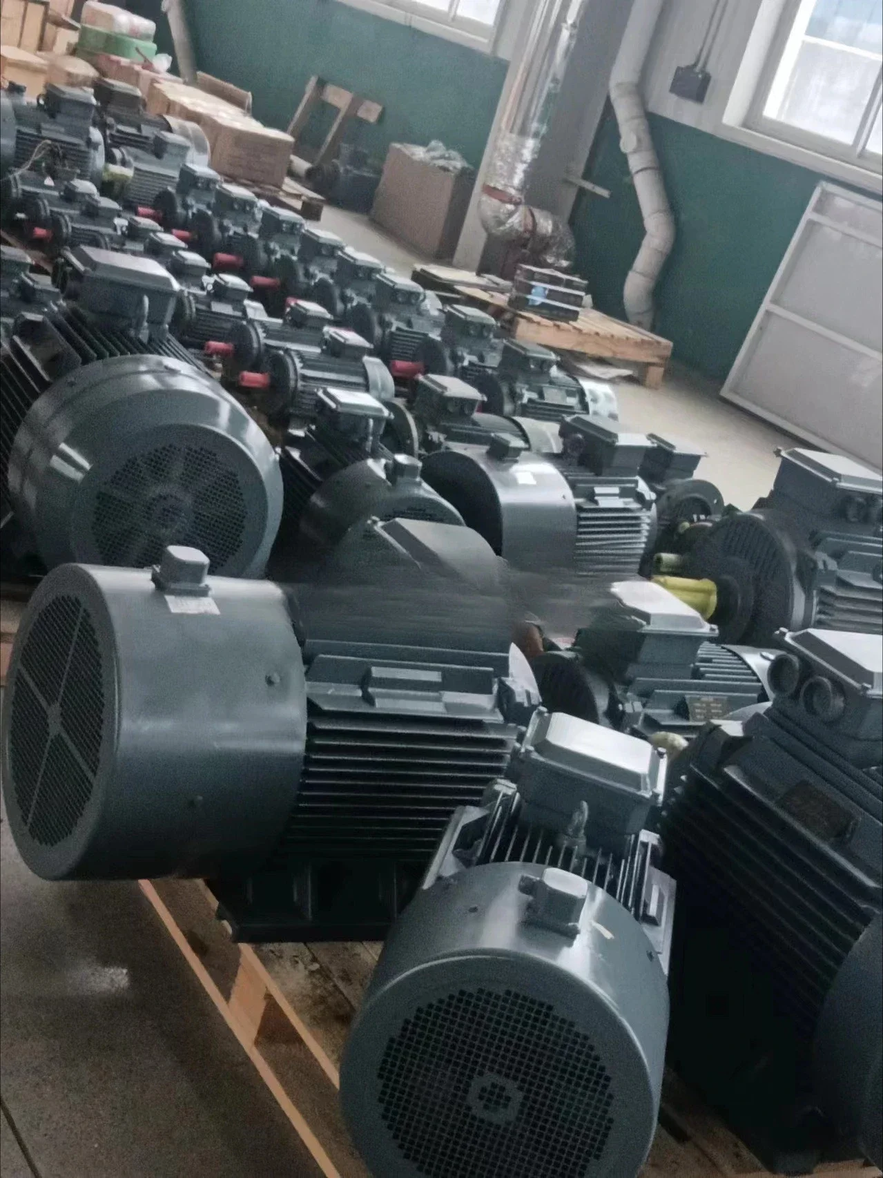 Low-speed generator 50 kW 250 rpm three-phase four-wire hydraulic generator