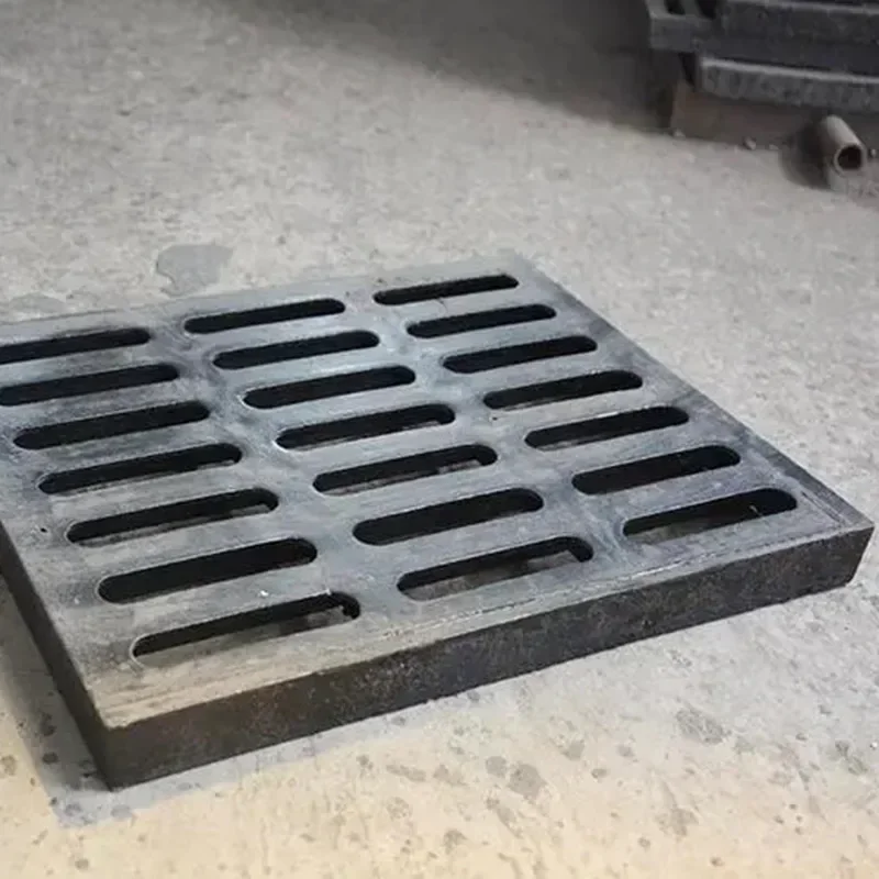 Ductile iron rain grate cast iron cover plate for road drainage Single grate cover heavy drain cover plate