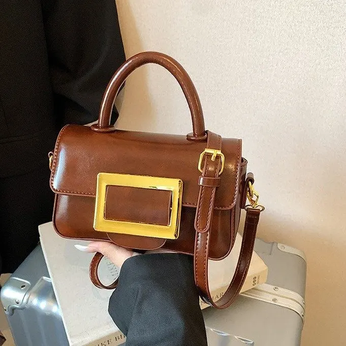 

Korean Style Women's Small Square Bag - Trendy & Versatile Crossbody & Shoulder Bag with Sleek Leather Strap and Aluminum Buckle