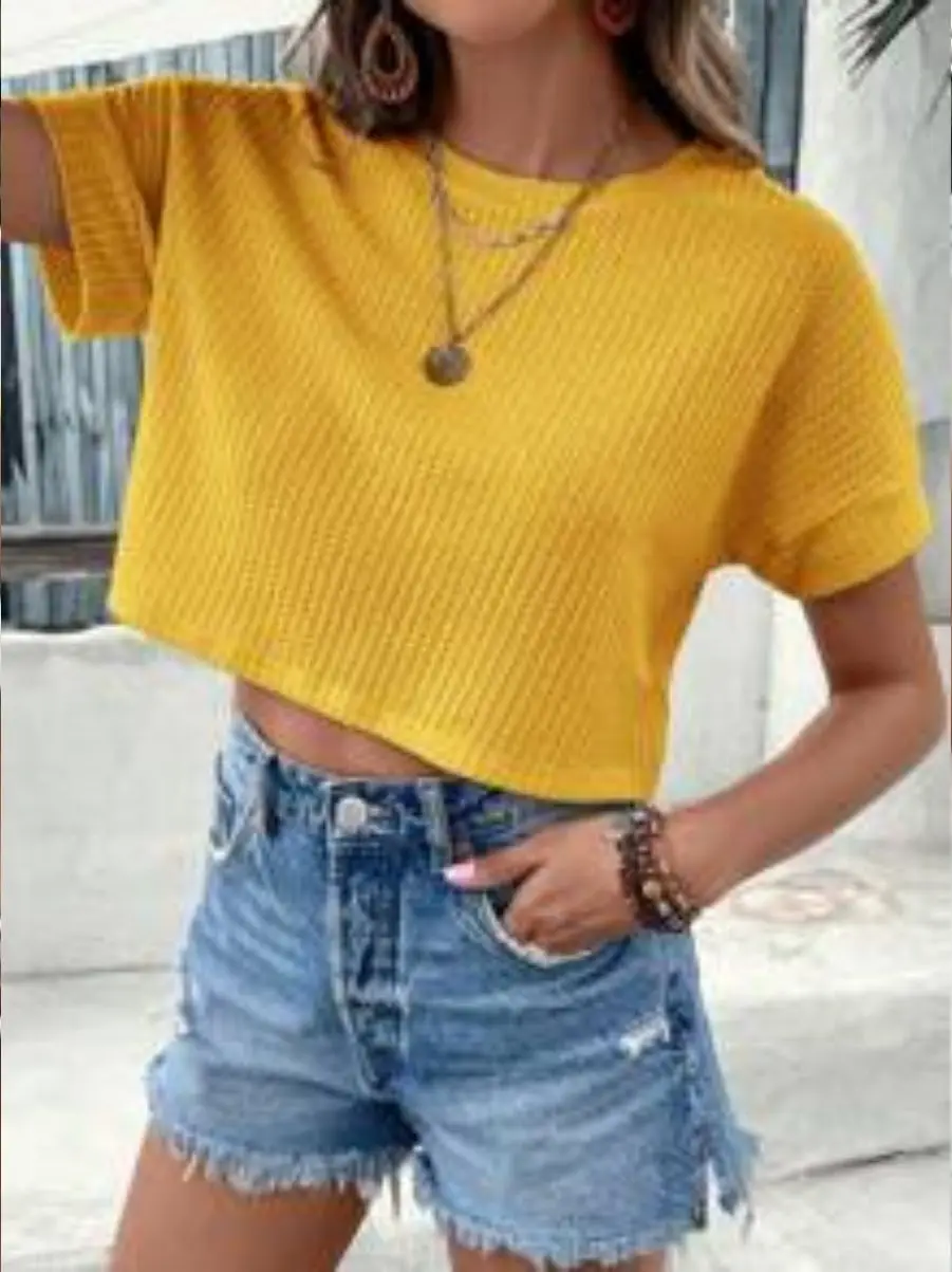 تي شيرت قصير كاجوال بأكمام خفاش بلون سادة لعام 2025 ورقبة دائرية