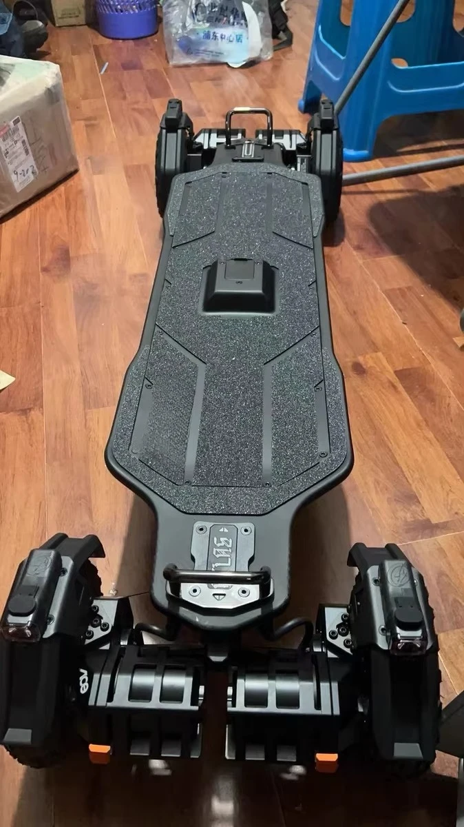 Atlas Pro Gear V2 Electric Skateboard Four-wheel Drive Off-road High-power 7000W Carbon Fiber Ultra Long Endurance Adult