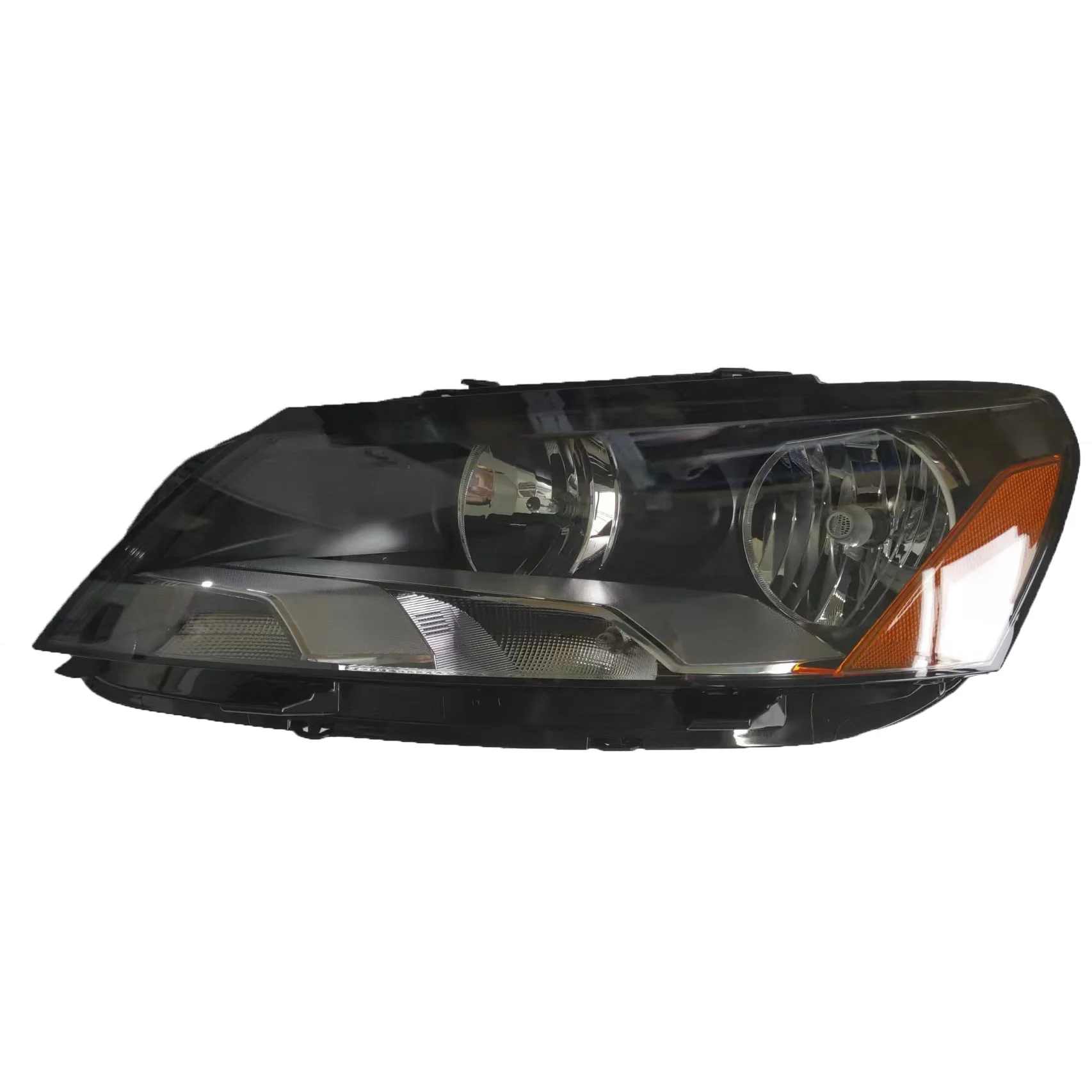 

Auto Body Parts Car Accessories Car Frontlight Frontlamp Headlamp Headlight For VW Volkswagen Passat 2012 2013 2014 2015 2016