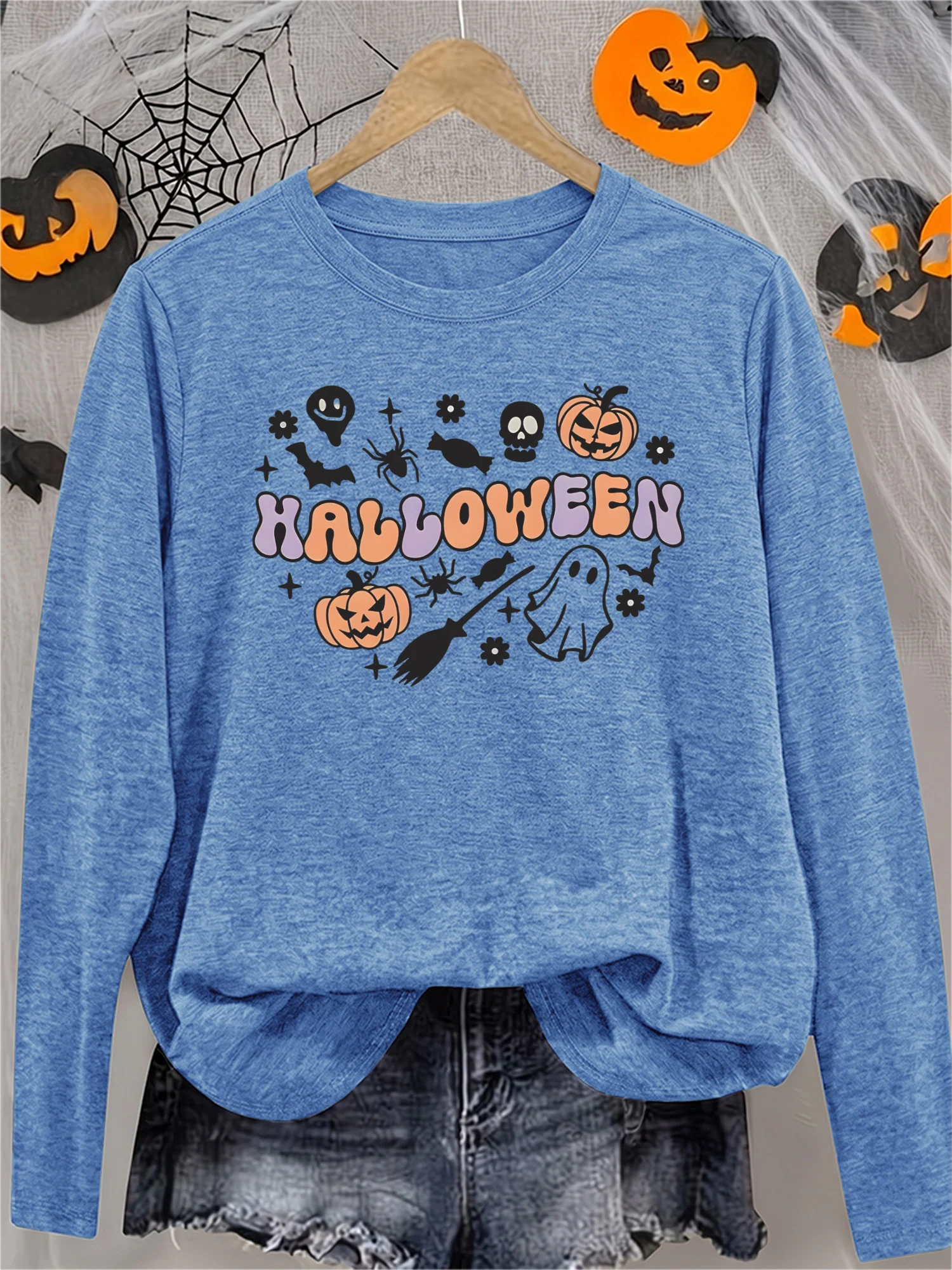 Women's Halloween Long Sleeve T-Shirt - Cute Soft Horror Print with Pumpkins Ghosts Bats Skulls & Broomsticks, Funny Spooky Gift, Soft Casual Athletic Vacation Tee, Local Shipping