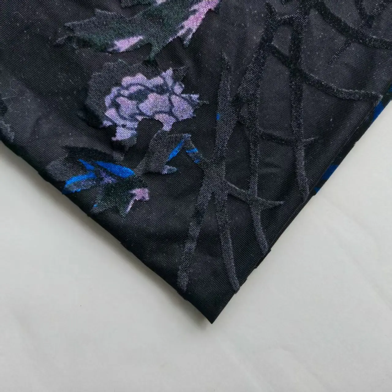 

Трикотажная 4-сторонняя эластичная бархатная ткань с цветочным принтом и цветочным узором для женского платья, одежды, ужина Par