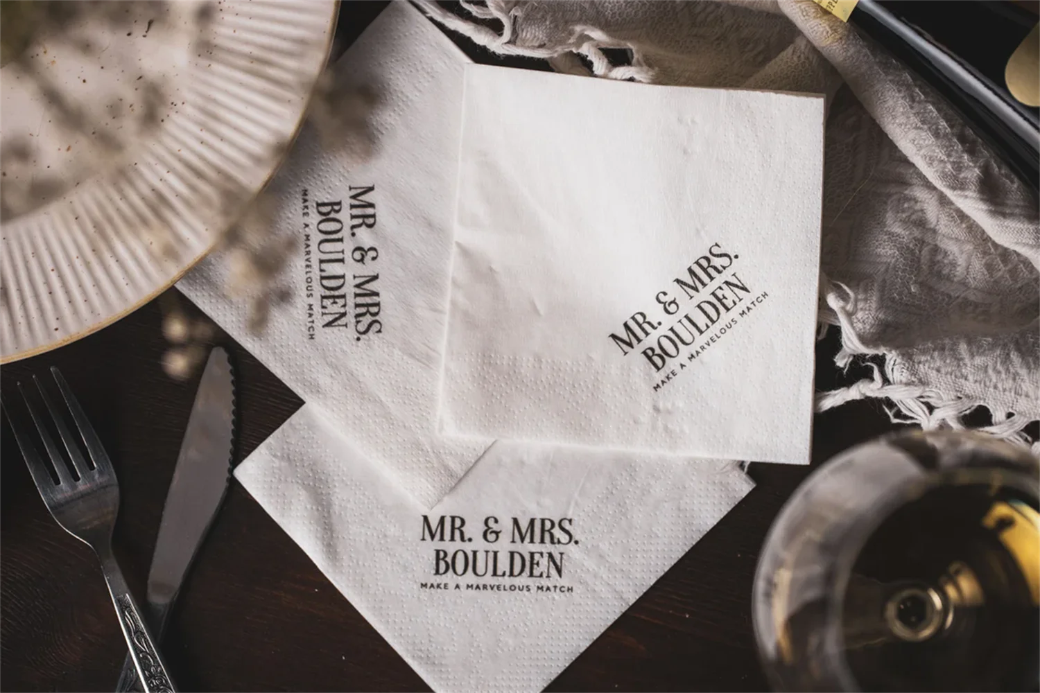 50 PCS Personalized Napkins / Mr & MRS make a marvelous match / Photo napkin / Custom napkins / Wedding favor / cocktail napkins