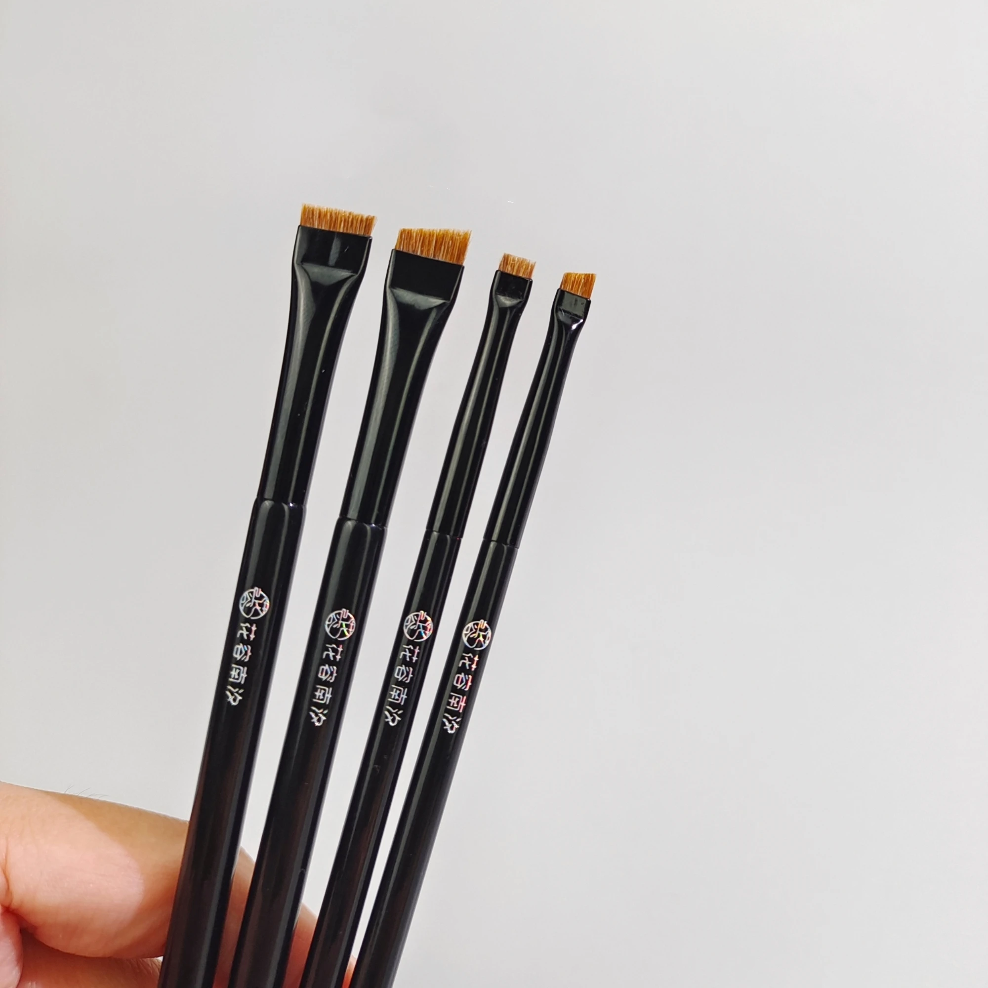 Ultra thin ultra-fine blade flat head eyeliner brush oblique head details eyeliner cream brush pony hair beauty pupil line brush