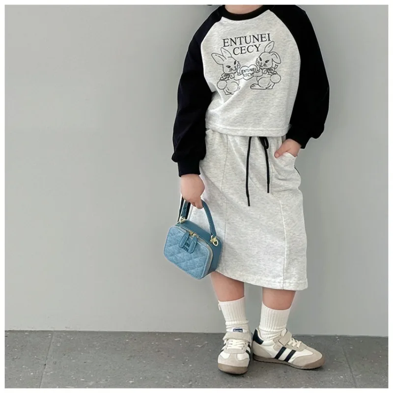 高品質の小香風子供用バッグ、スタイリッシュな女の子用ハンドバッグ、小さな女の子のためのワンショルダーチェーンバッグ