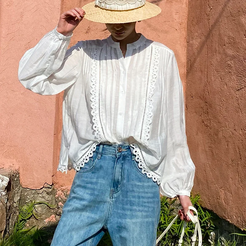 

Винтажная блузка с цветочным кружевом, шикарная женская рубашка, белая, свободного кроя, с длинными рукавами, круглым вырезом, ажурная, в богемном стиле, для отпуска, повседневная, женская, топ